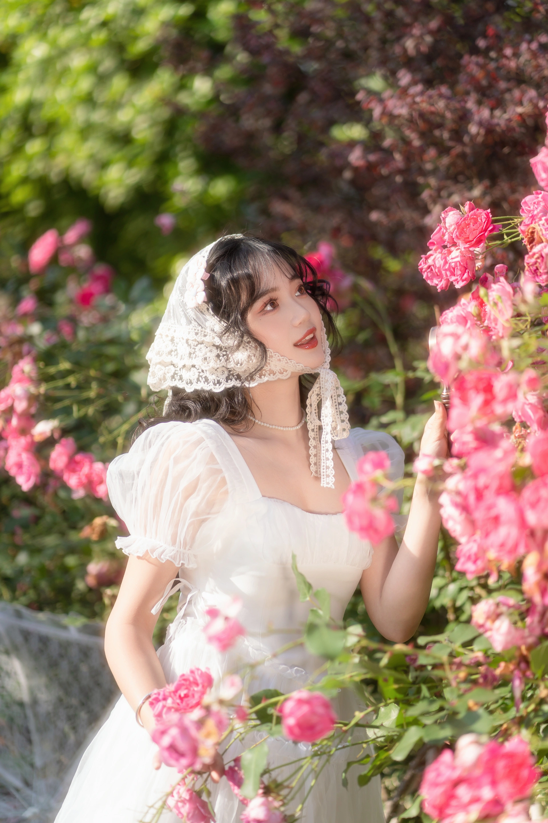 [YITUYU艺图语]2023.12.19 沉醉蔷薇花海 小欧O 2